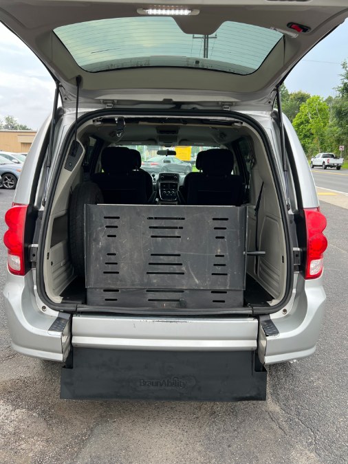 2012 Dodge Grand Caravan SXT - Photo 15