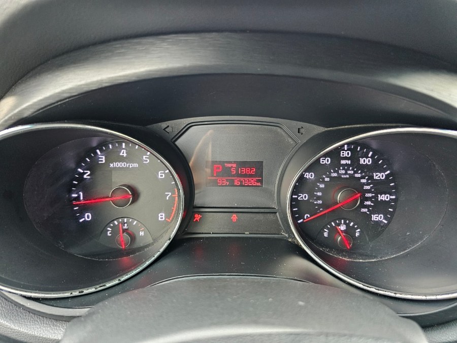 2016 Kia Sedona LX - Photo 20
