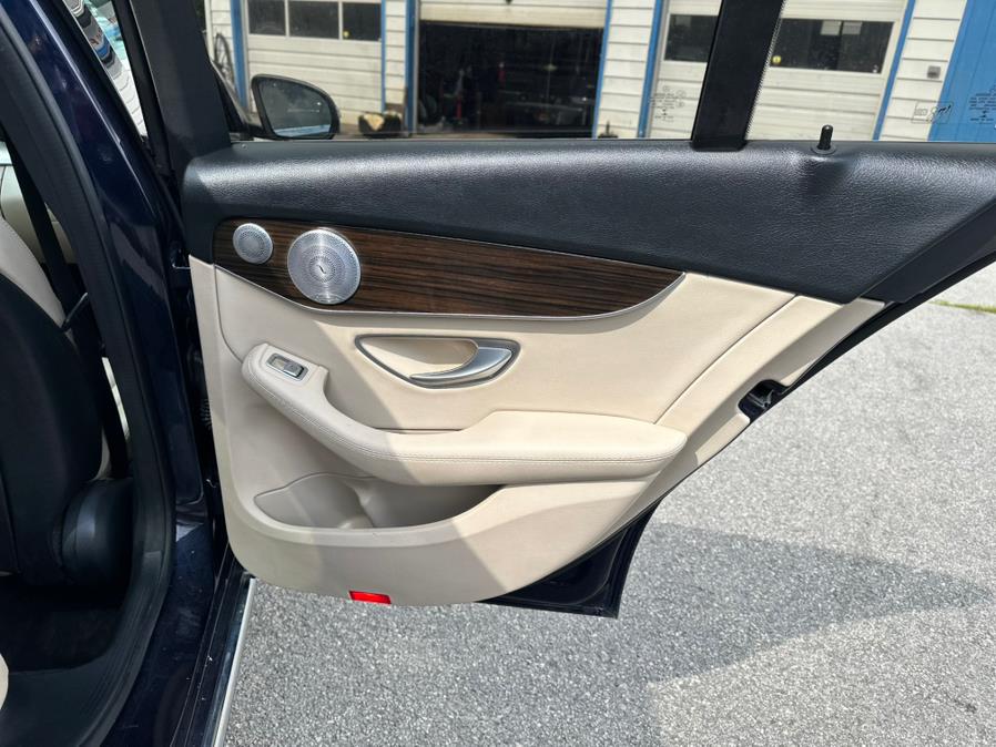 2017 Mercedes-Benz C-Class C300 - Photo 34