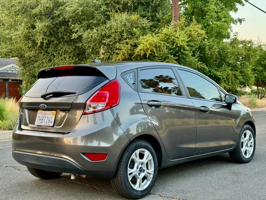2015 Ford Fiesta SE - Photo 15