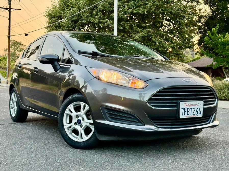 2015 Ford Fiesta SE Hatch's photo