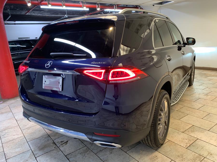 2022 Mercedes-Benz GLE GLE450 - Photo 6