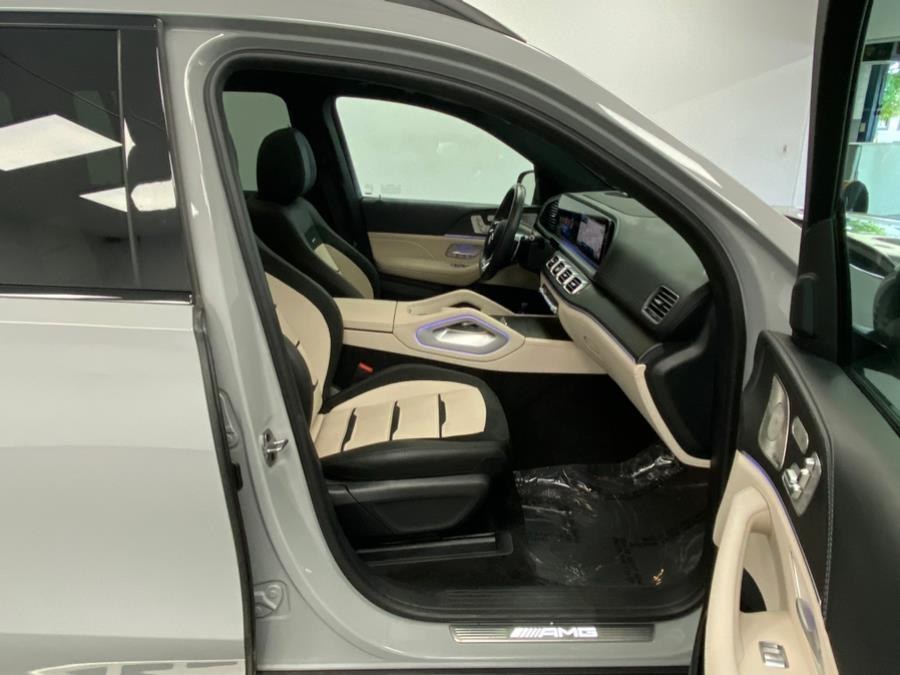 2024 Mercedes-Benz GLS AMG GLS 63 - Photo 38