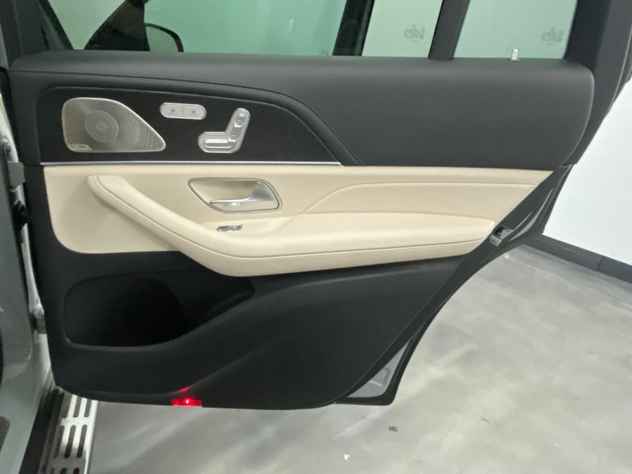 2024 Mercedes-Benz GLS AMG GLS 63 - Photo 18