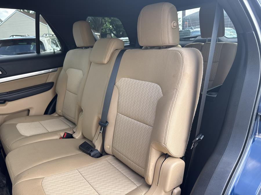 2016 Ford Explorer Base - Photo 13