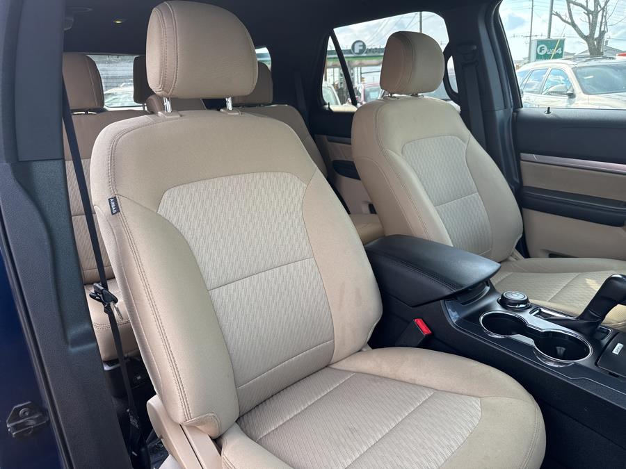 2016 Ford Explorer Base - Photo 18
