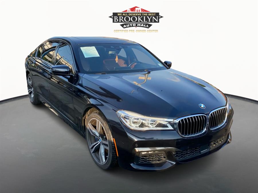 2018 BMW 7 Series 750i xDrive's photo