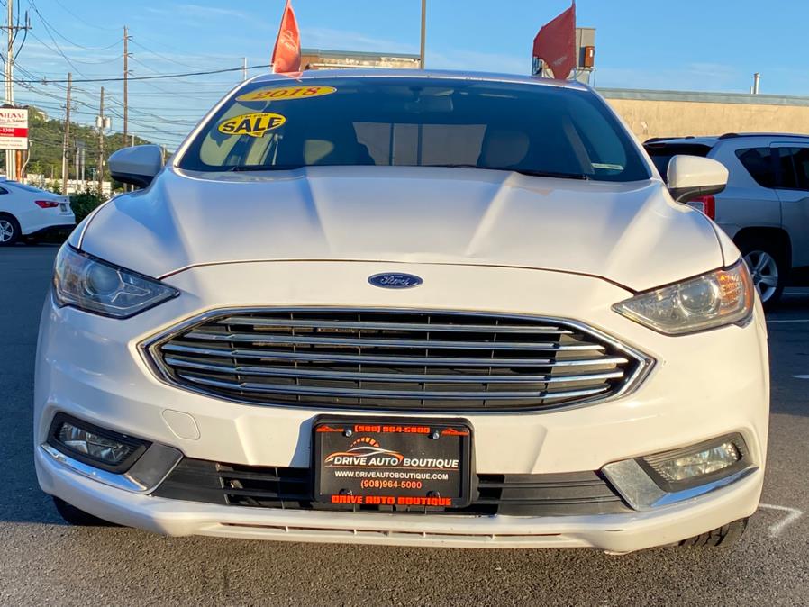 2018 Ford Fusion SE's photo