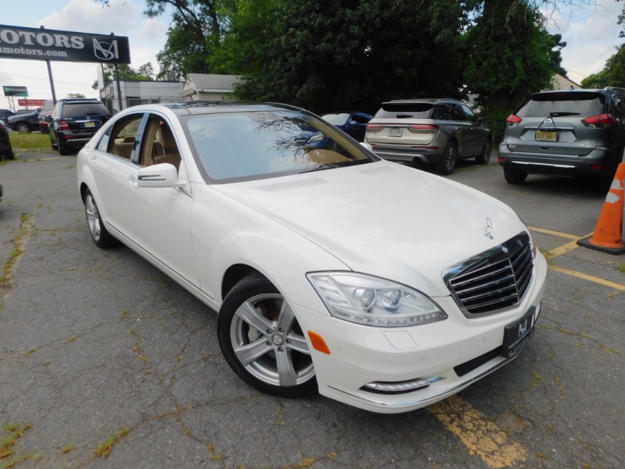 2010 Mercedes-Benz S-Class S550 4MATIC's photo
