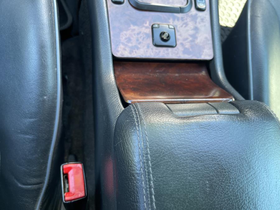 2002 Mercedes-Benz E-Class E320 4Matic - Photo 14