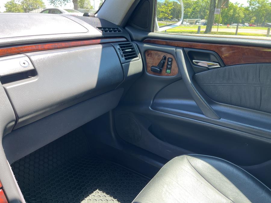 2002 Mercedes-Benz E-Class E320 4Matic - Photo 19