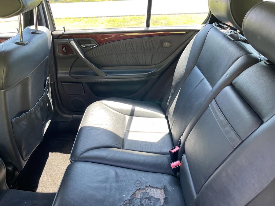 2002 Mercedes-Benz E-Class E320 4Matic - Photo 29