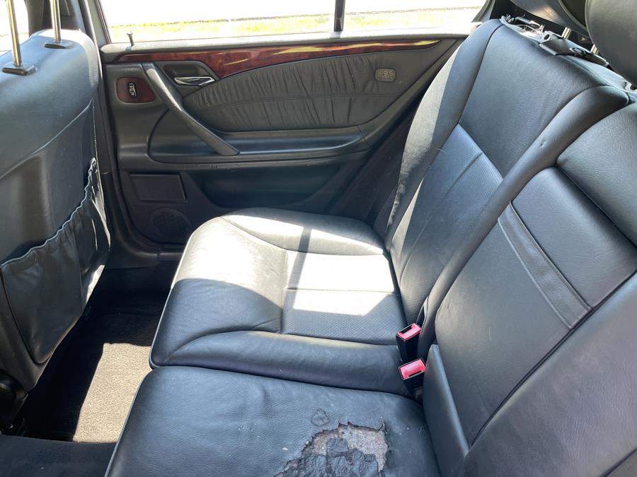 2002 Mercedes-Benz E-Class E320 4Matic - Photo 17