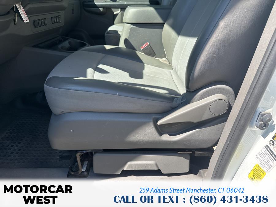 2019 Nissan NV Cargo SV - Photo 7