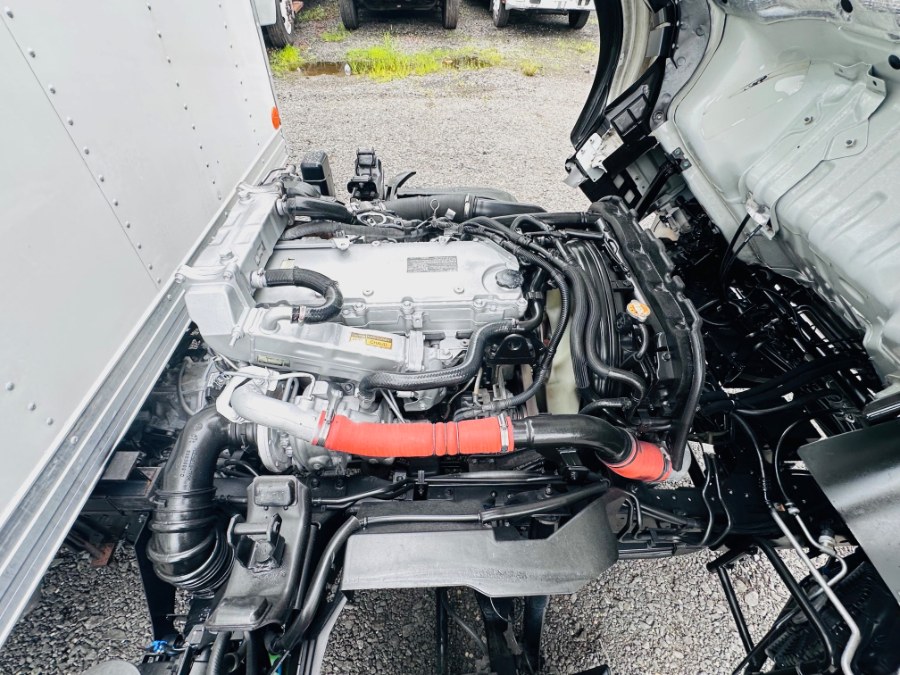 2022 Isuzu NRR - Photo 31