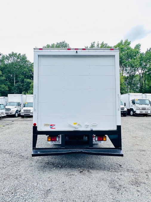 2022 Isuzu NRR - Photo 6