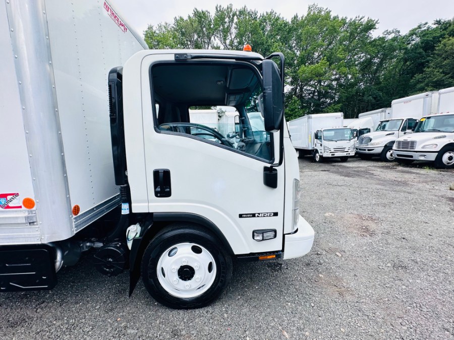 2022 Isuzu NRR - Photo 42