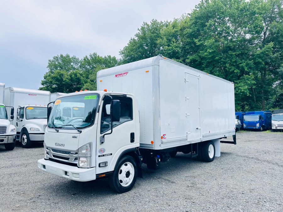 2022 Isuzu NRR - Photo 11