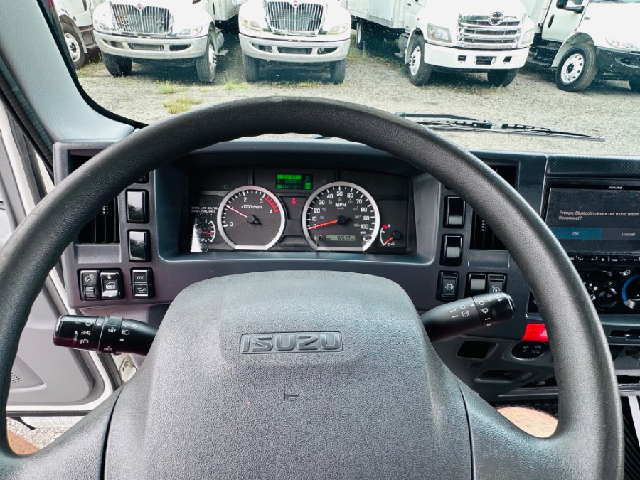 2022 Isuzu NRR - Photo 16