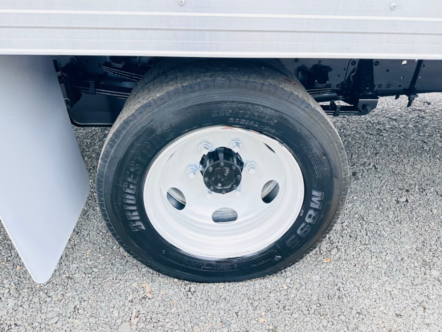 2022 Isuzu NRR - Photo 46