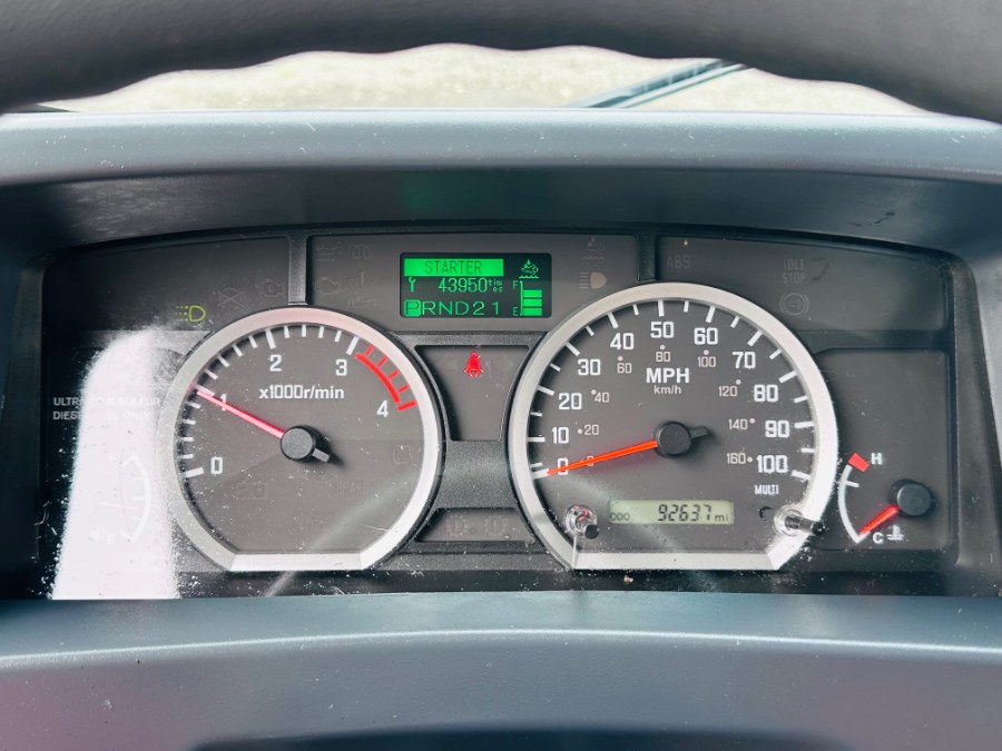 2022 Isuzu NRR - Photo 17
