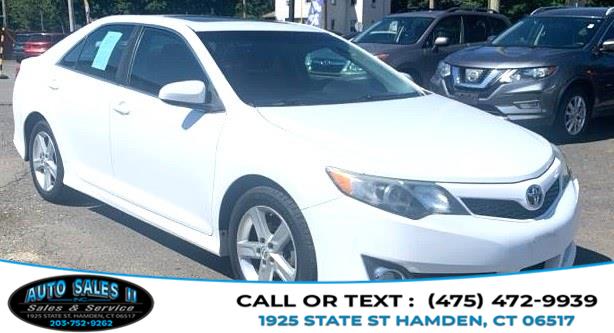 2013 Toyota Camry SE - Photo 2