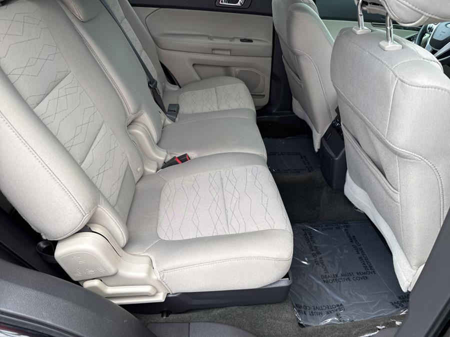 2014 Ford Explorer Base - Photo 16