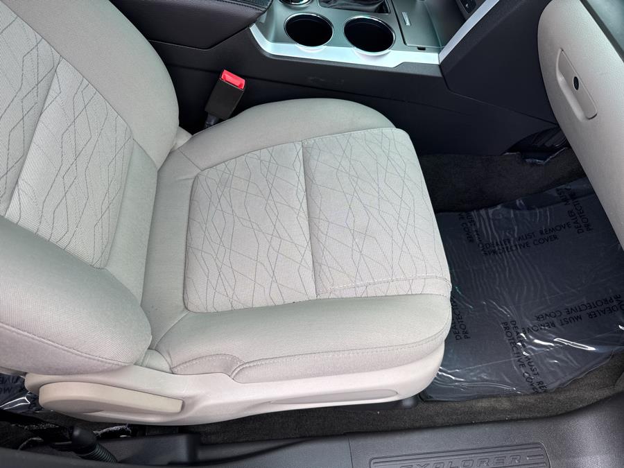 2014 Ford Explorer Base - Photo 15