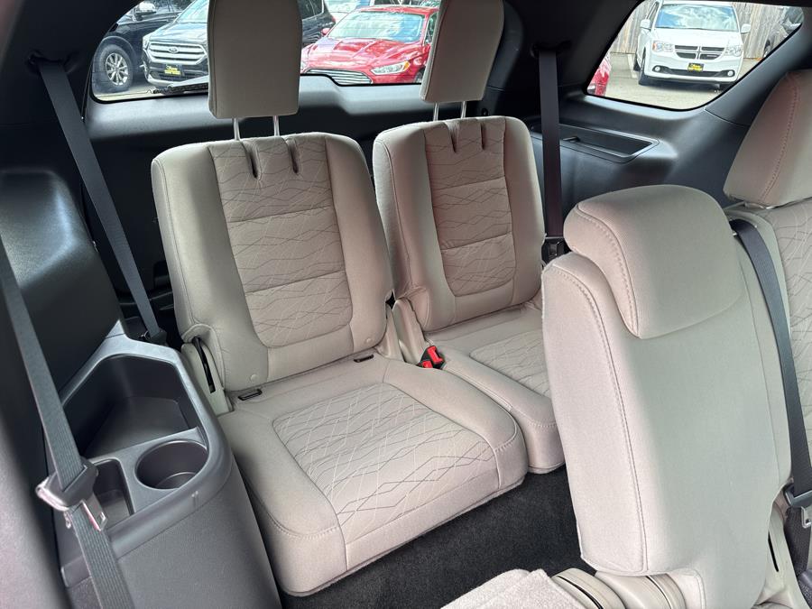 2014 Ford Explorer Base - Photo 17