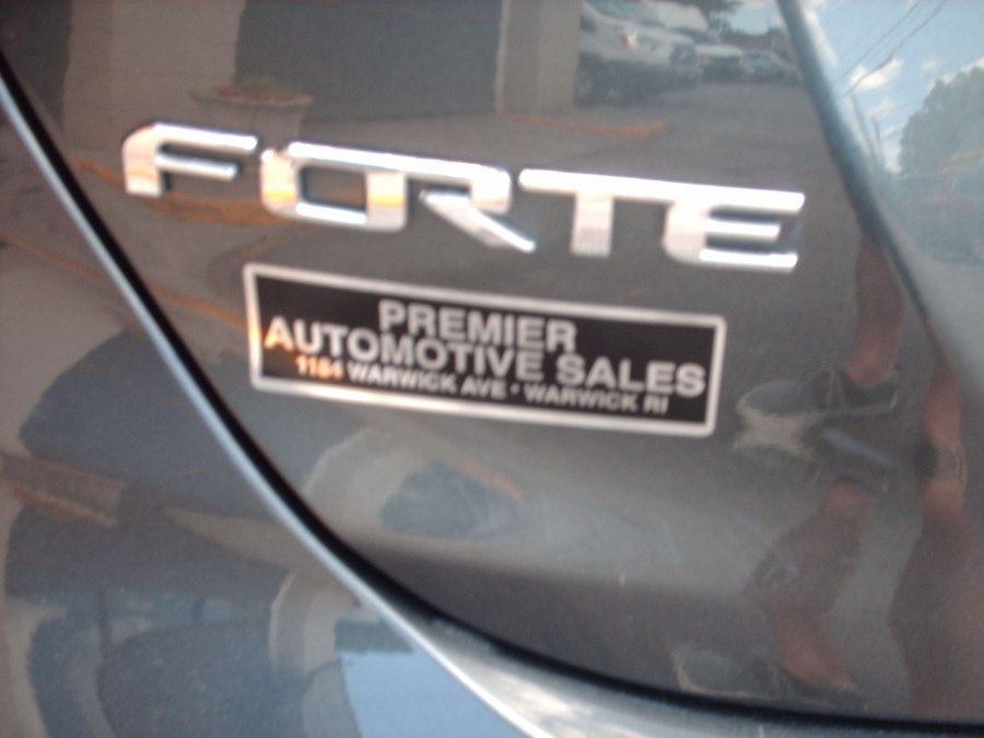 2021 Kia Forte LXS - Photo 6