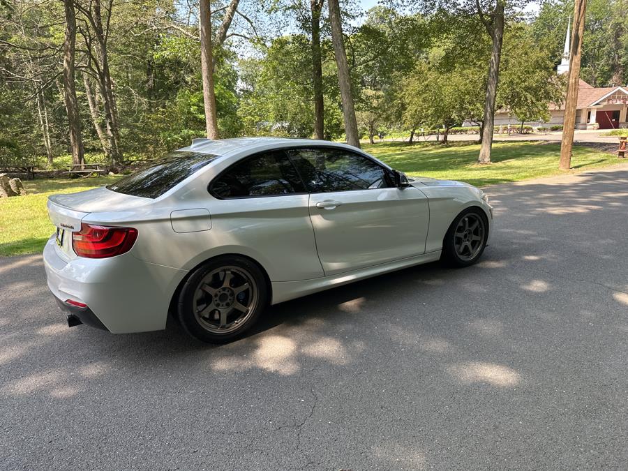 2017 BMW 2 Series M240i - Photo 20