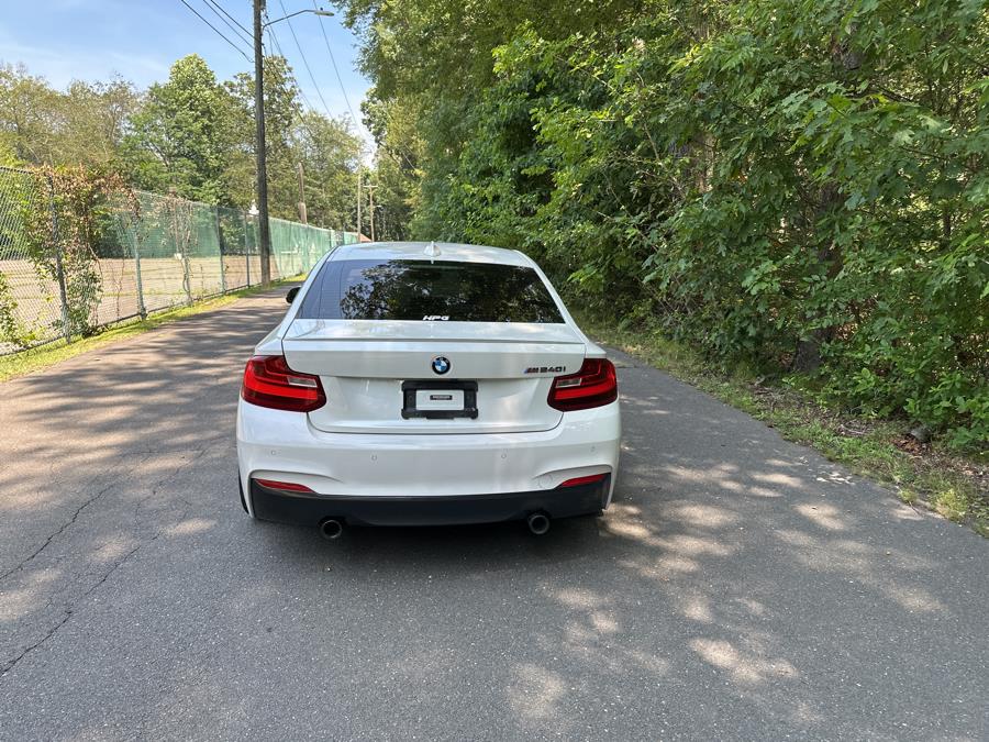 2017 BMW 2 Series M240i - Photo 6