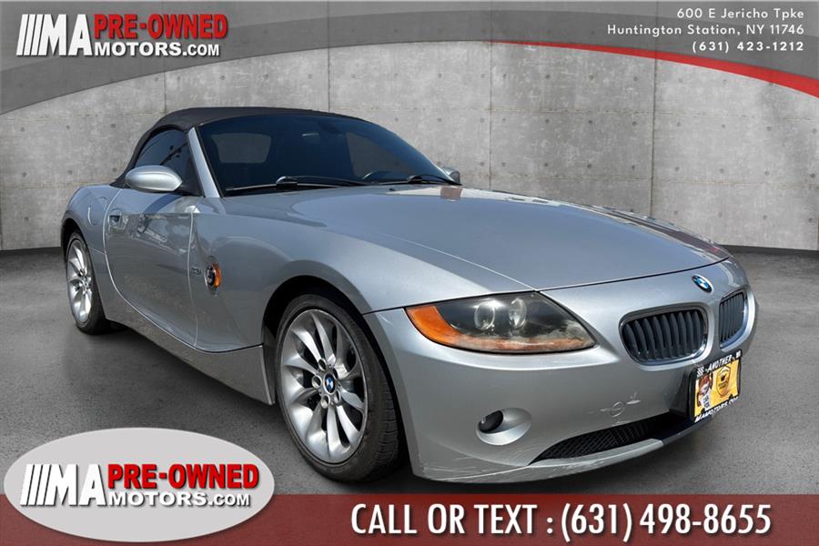 2003 BMW Z4 Z4 2dr Roadster 2.5i, available for sale in Huntington Station, New York | M & A Motors. Huntington Station, New York