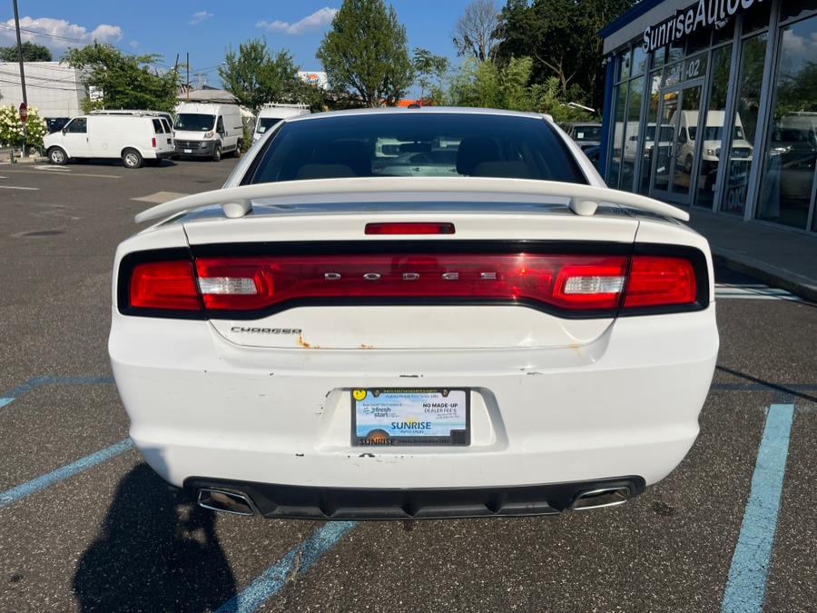 2013 Dodge Charger SE - Photo 7
