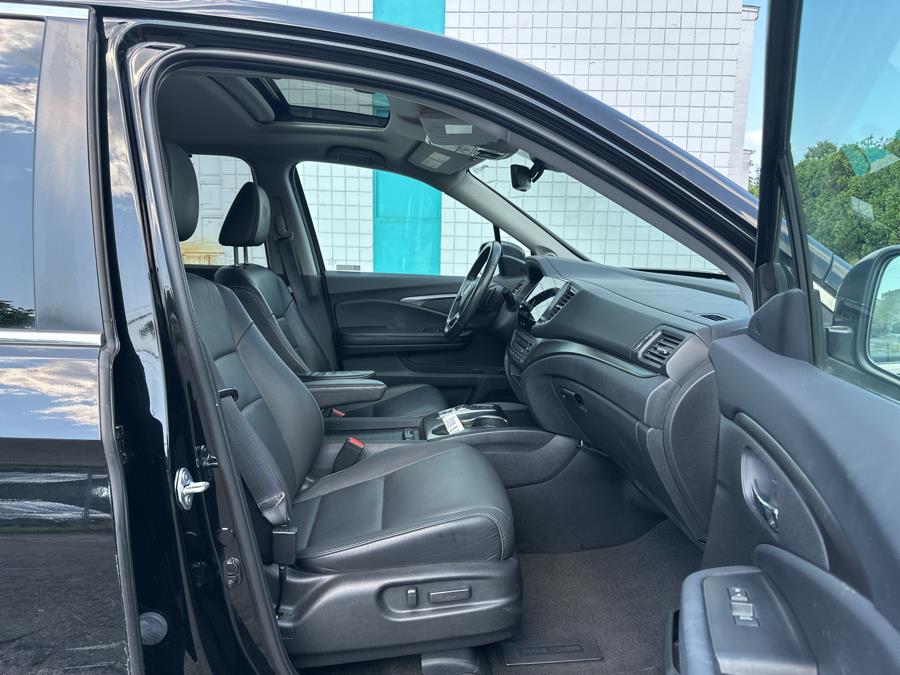 2022 Honda Pilot EX-L - Photo 14
