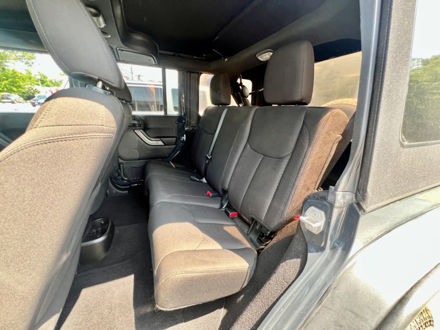 2017 Jeep Wrangler Unlimited Sport S - Photo 33