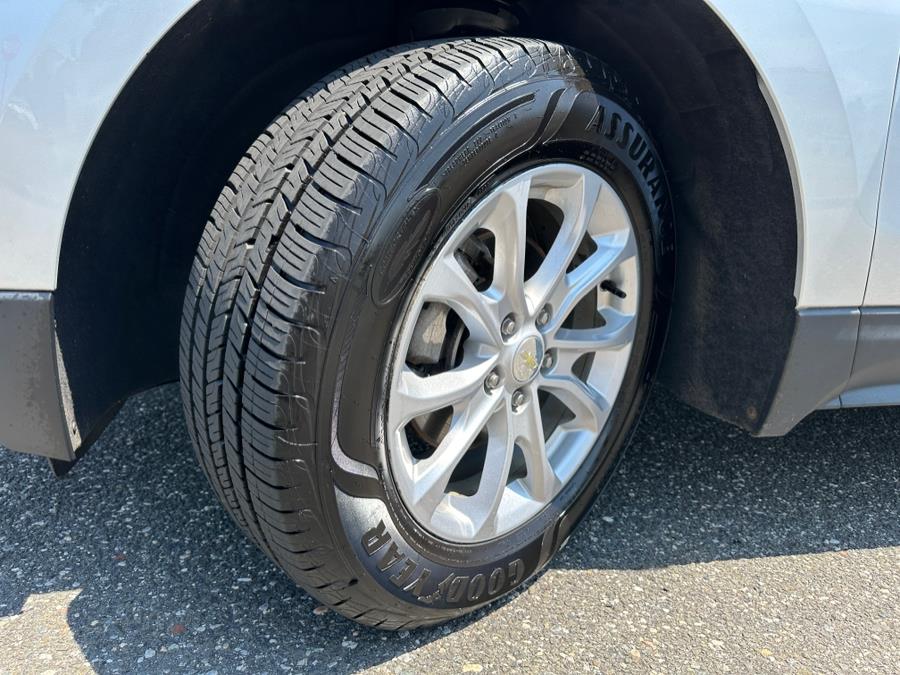 2018 Chevrolet Equinox LS - Photo 19