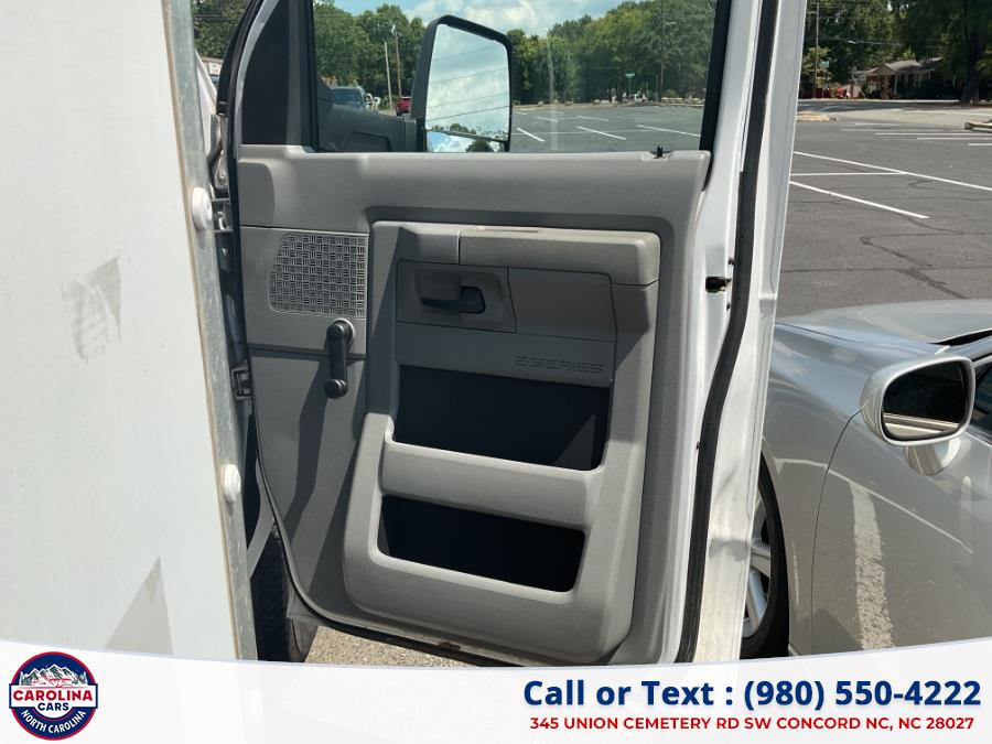 2015 Ford E-Series Cutaway Base - Photo 10