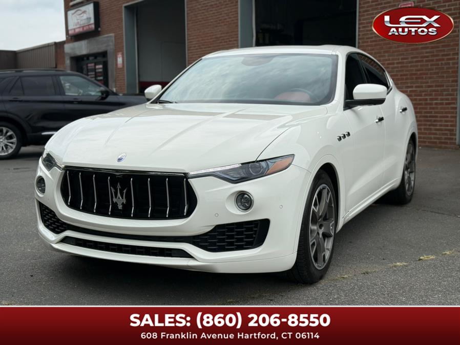 2019 Maserati Levante Levante's photo