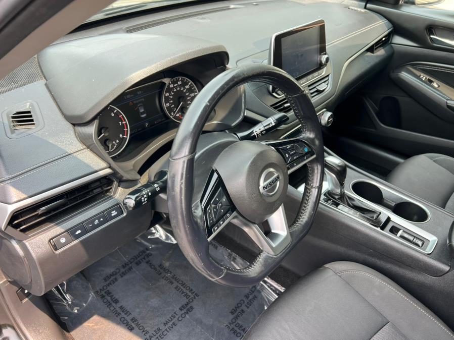 2019 Nissan Altima SV - Photo 8