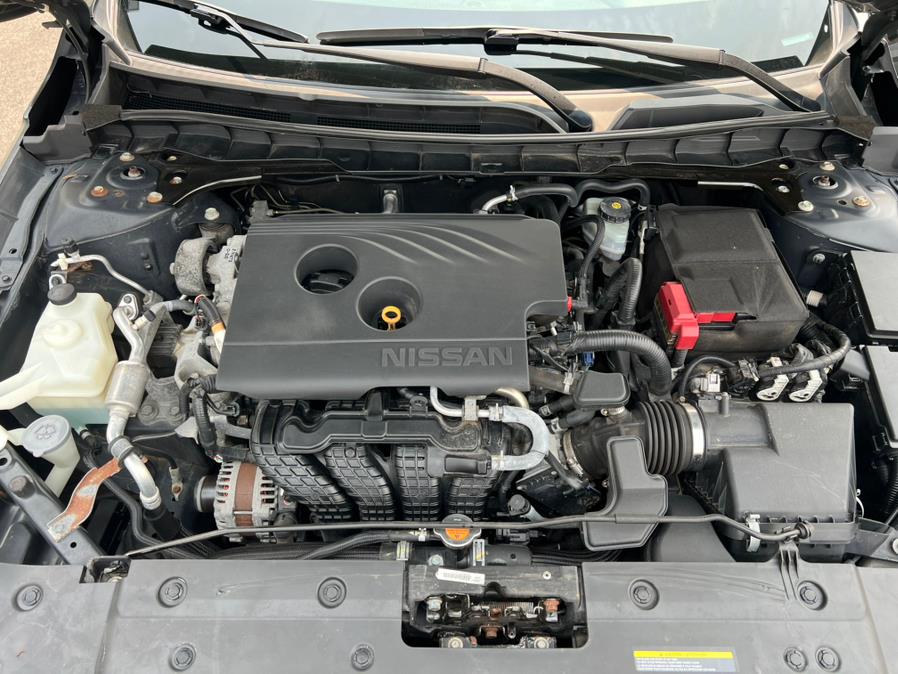 2019 Nissan Altima SV - Photo 14