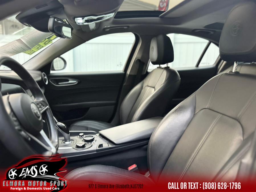 2019 Alfa Romeo Giulia Base - Photo 11