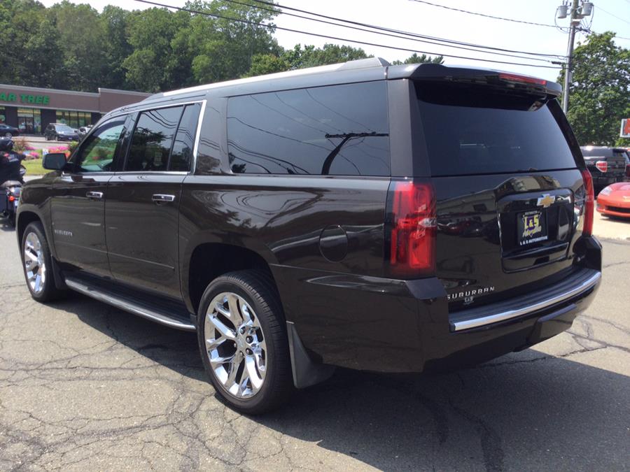 2018 Chevrolet Suburban Premier - Photo 6