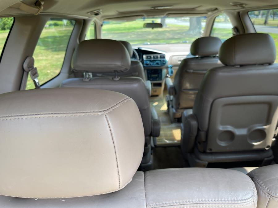 1999 Toyota Sienna LE - Photo 95