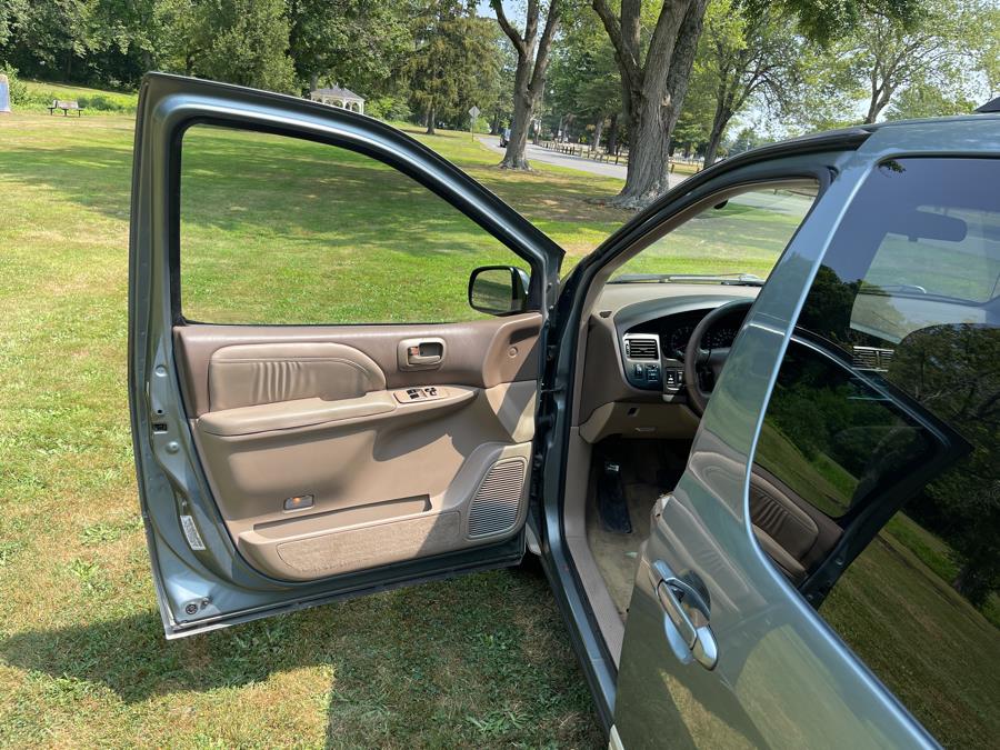 1999 Toyota Sienna LE - Photo 57
