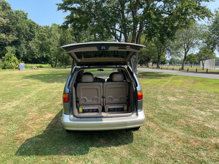 1999 Toyota Sienna LE - Photo 90
