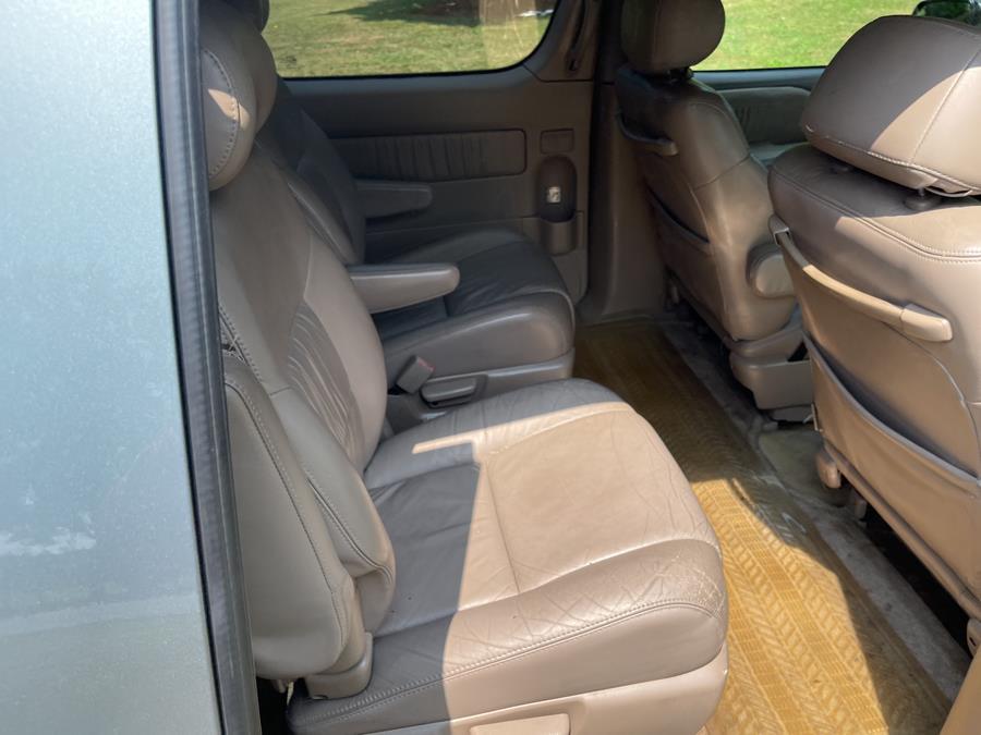 1999 Toyota Sienna LE - Photo 86