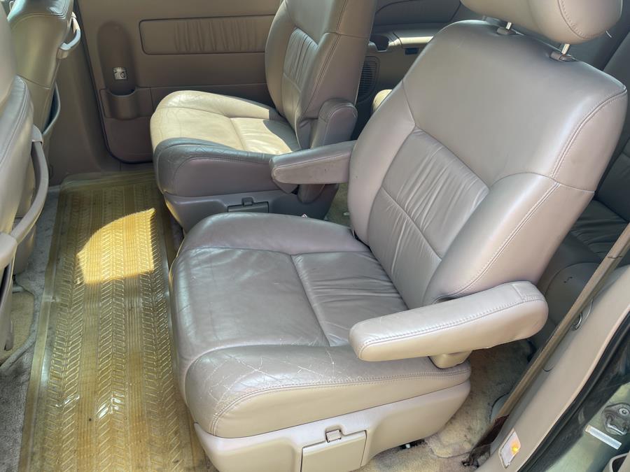 1999 Toyota Sienna LE - Photo 72