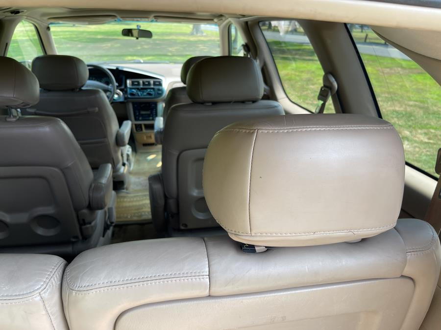 1999 Toyota Sienna LE - Photo 96