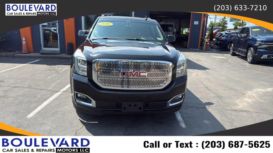 2016 GMC Yukon 4WD SLE's photo
